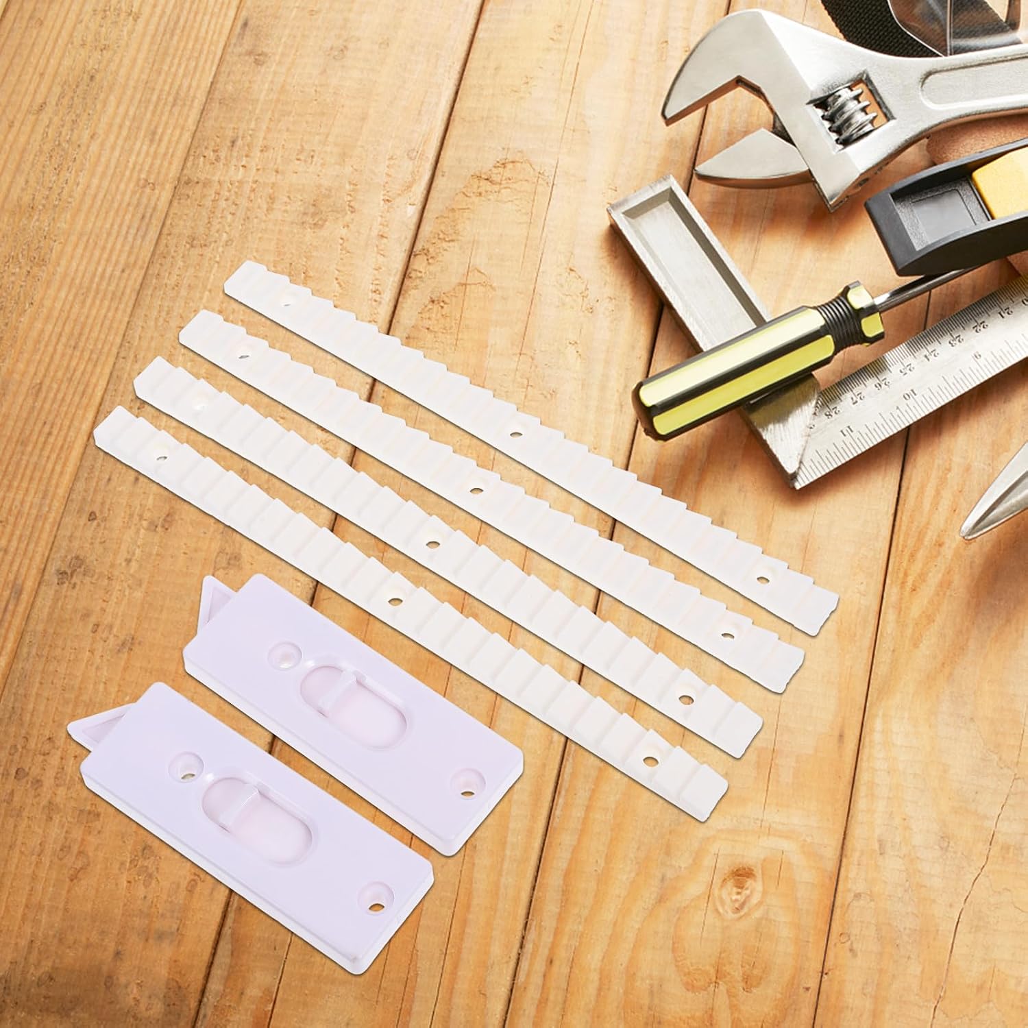  Ciieeo Lot De 2 Loquets à Bascule Blancs Pour Fenêtre Coulissante Verrous De Remplacement Ressort Accessoires Pour Réparation Et Verrouillage Fiable Des Fenêtres Pliantes Résidentielle